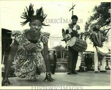 1985 Press Photo Pamoja Ensemble performs in Middle Park for Muslim anniversary