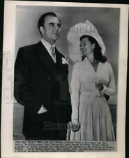 1949 Wirephoto Moslem Prince Aly Khan bride Rita Hayworth Cannes 10X8