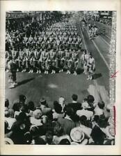 1945 Press Photo Moslem Temple, Detroit, on Parade of the Shrine's Convention