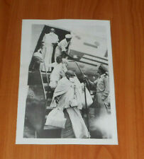 1947 Press Photo Hindu Monks Escape by Airplane to Delhi From Hindu-Muslim Riots
