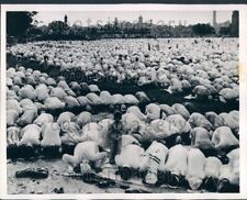 1955 Wire Photo 25000 Muslims Pray at Maidan Grounds Chowringhee Calcutta India