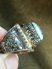 CUSTOM HANDMADE ENGRAVED MEN'S SILVER RING WITH SOLEYMANI ENGRAVED AQEEQ STONE