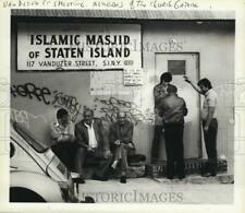 1985 Press Photo Members of the Islamic Masjid of Staten Island, in Tomkinsville