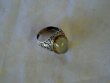 PRE-OWNED MIDDLE EASTERN ISLAMIC SILVER RING WITH LARGE AGATE STONE